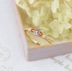 Vintage Hollow Ring with Natural Tanzanite Gemstone