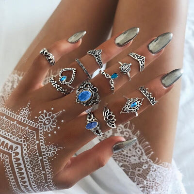 Vintage Diamond-Embellished Crown Gemstone Ring Set